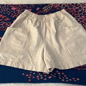 Elizabeth Suzann Clyde Shorts in Natural Canvas, size 8.